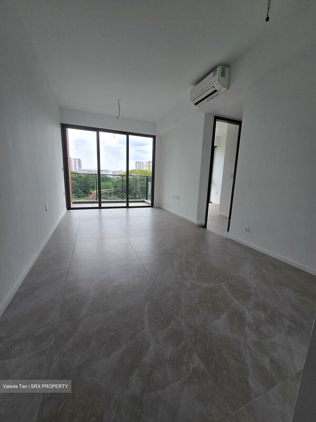 Amo Residence (D20), Apartment #516918101